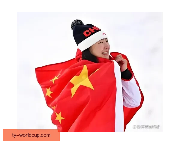 徐梦桃晒合影称早已预料到小鸣表现